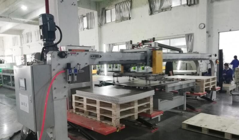 LVT Wood Surface UV Roll Coating Equipment 24V 20m/min